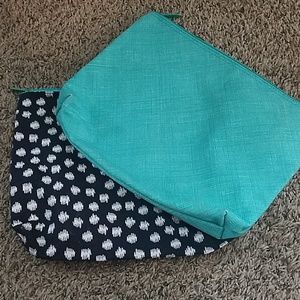 Thirty One 2 Zipper Pouches